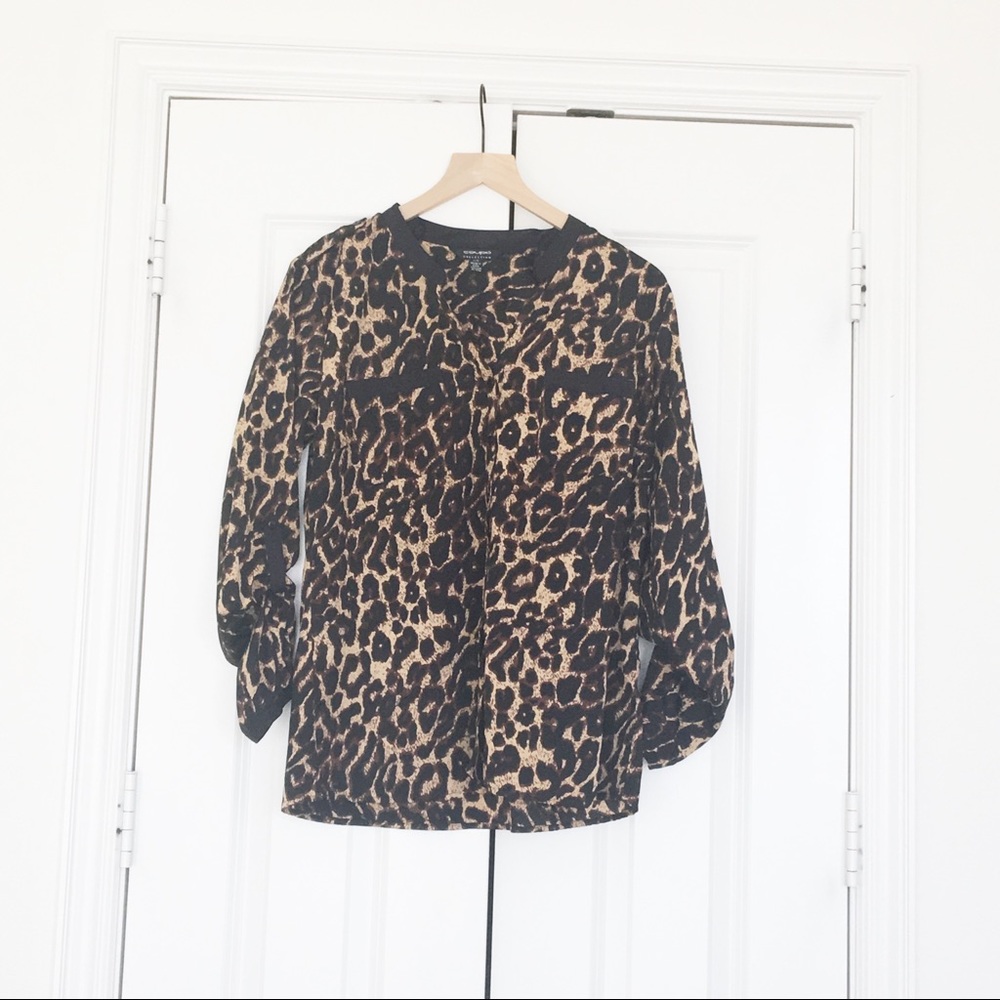 Leopard Blouse! LIKE NEW! 🖤